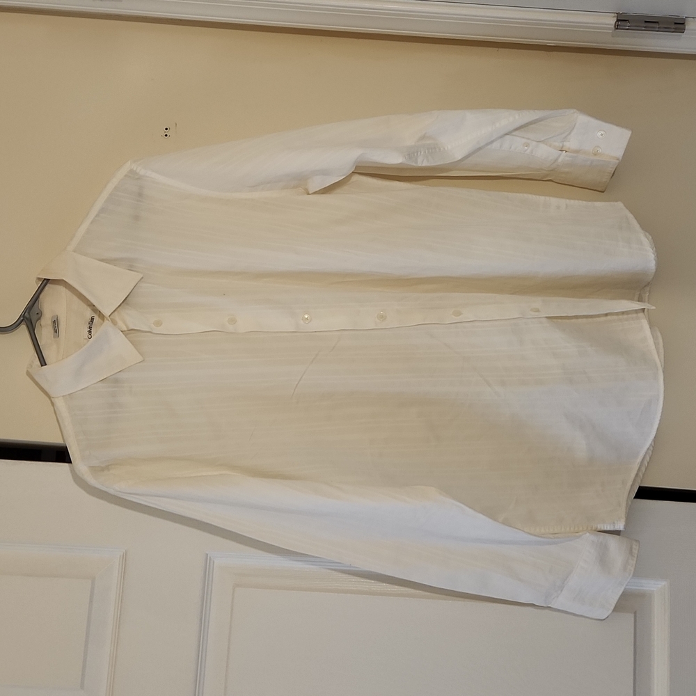 Mens white Calvin Klein  dress shirt